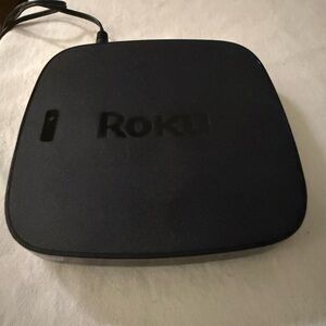 Roku Compact Streaming Player in Black